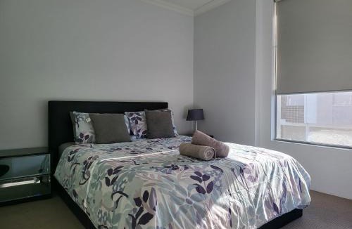 Rivervale Apartment | Gerring Court with Free 1 Car Bay Parking