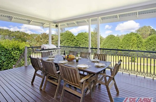 Maleny House | Gillandrea - Gracious Victorian Accomodation
