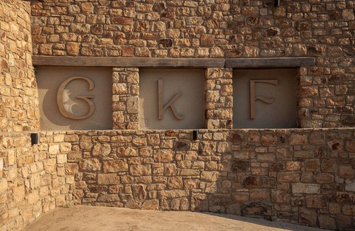 Naxos Town Villa | GkF Luxury Villas - 2 Bedroom Cave Villa
