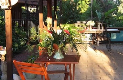 Bearii Villa | Glamp ~ Camp in style with a difference. Bathroom next to your Glamp. Cozy.