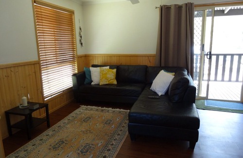 Kioloa House | Glasford Crescent 7 KIOLOA