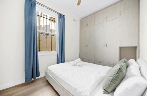 Glebe House | Glebe 4Bd with City & Nature at Doorstep