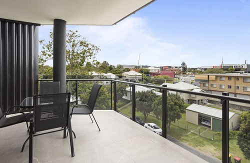 Lutwyche Apartment | Glorious 2-Bed Apartment near Local Shops