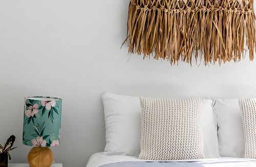Valla Beach House | Glossies at Coastal Retreat is the perfect place to put your feet up and escape.