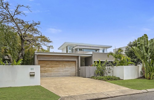 Noosa Heads House | Go with the flow, Noosa Sound