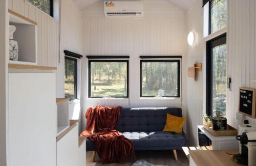 Rosedale House | Golden Hill Farmstay by Tiny Away