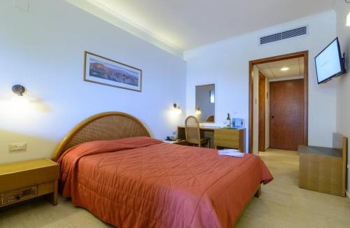 Karfas Resort | Golden Sand Hotel