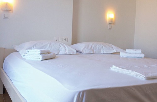 Ios Town Hotel | Golden Sun Hotel