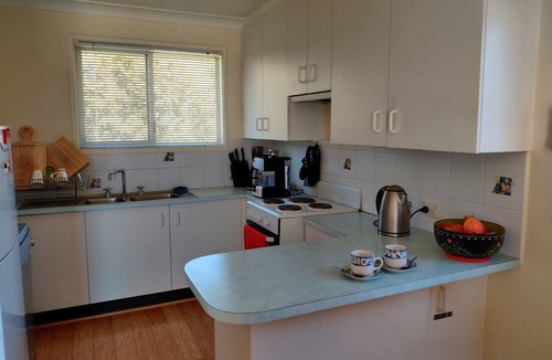 Kianga House | Golf at Glasshouse Rocks - 100m from the Water - Pet Friendly