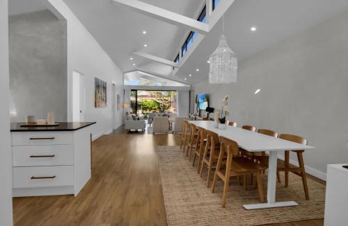 Long Jetty Villa | Gorgeous Getaway Toowoon Bay