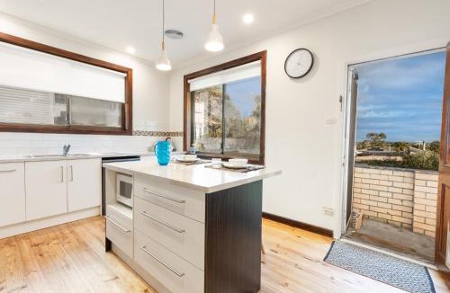 Ocean Grove House | Gorgeous Sunset View, Pet Friendly with Huge Yard