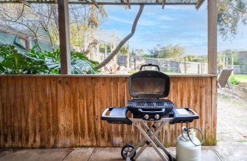 Ocean Grove House | Gorgeous Sunset View, Pet Friendly with Huge Yard