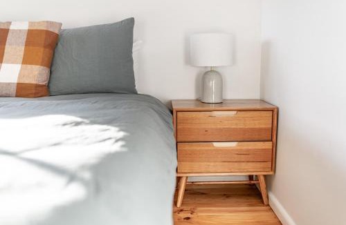 Ocean Grove House | Gorgeous Sunset View, Pet Friendly with Huge Yard