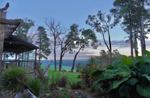 Menzies Creek Villa | Gorgeous villa 10 acre of land