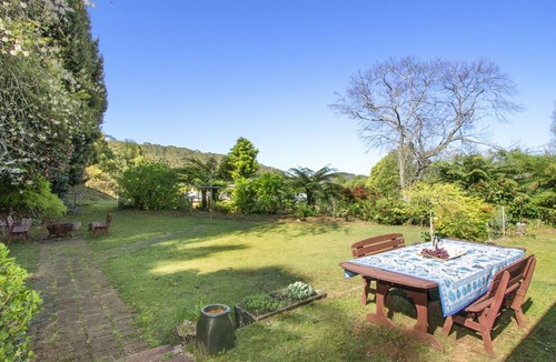Mount Wilson House | GOWAN ROSS COTTAGE - a secluded, serene escape. SPECIALS ON NOW !