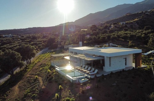 Agia Galini Villa | Villa Ninemia - Living Greek