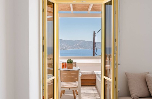 Psathi House | Grand Suite with Private Pool and Seaview