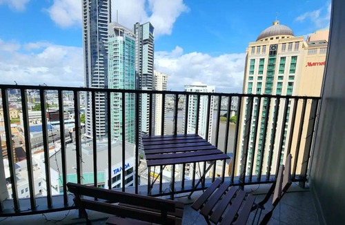 Brisbane Central Business District Apartment | Great location and amazing views