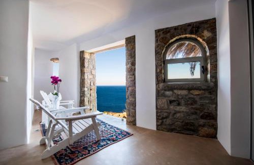 Elia Hotel | Greco Philia Hotel Boutique by Mr and Mrs White
