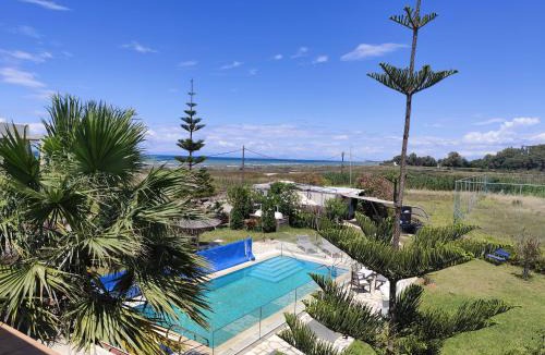 Andravida-Kyllini Apartment | Greece-Kyllini am Strand ruhiges OG, Tierfreunde