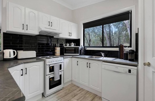 Erudgere Cottage | Green Tree Cottage Bushland Seclusion near Mudgee