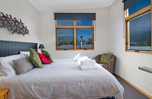 Lake Crackenback Ski Chalet | Grey Mare Chalet - Exceptional Crackenback Getaway