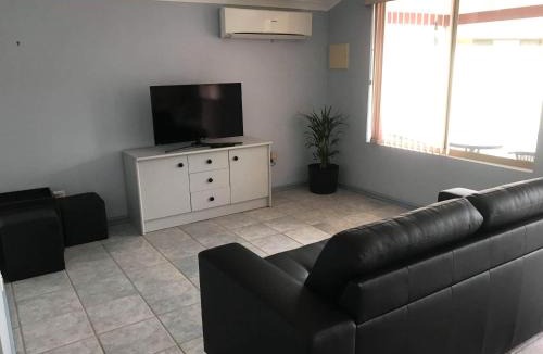 Safety Bay Apartment | Guesthouse on Dolphin