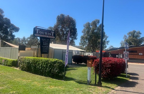 Gunnedah Hotel | Gunnedah Tourist Caravan Park