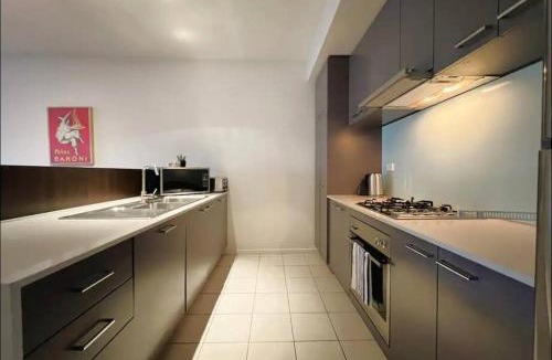 Glen Waverley Apartment | GW24-1 BATH 2 BR at The Glen with FREE Parking and Balcony
