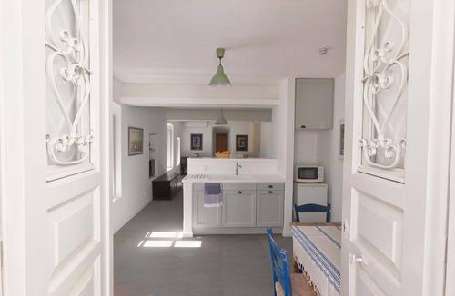 Mykonos Town Villa | Halki Villa near the old port of Mykonos: swimming pool and panoramic view