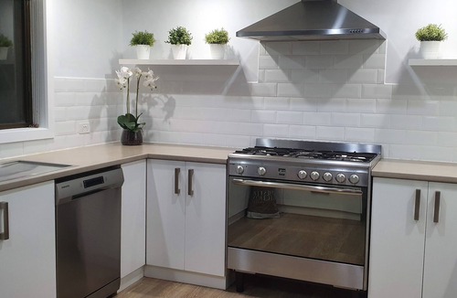 Echuca House | Hampton House Echuca - near Hospital & Town Centre