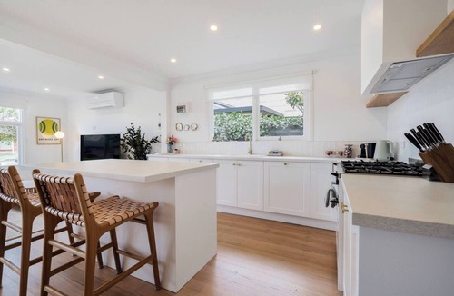Dromana House | Hamptons on Heales Classic Beach House Charm