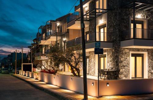 Nea Moudania Apartment | Hasi Suites Two Bedroom Duplex