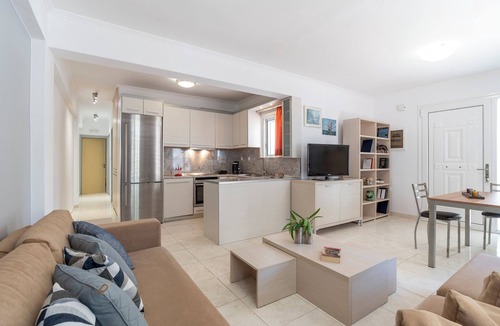 Rhodes House | Haven Home: Central & Quiet- Elli Beach & Old Town