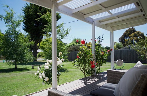 Romsey House | Heart of Romsey -Central Location & Pet Friendly