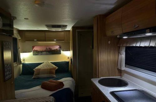 Heidelberg Apartment | Heated Caravan with all the trimmings