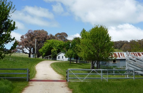 Lidster Cottage | Heatherlea Cottage - country weekend stay
