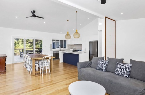 Mollymook Beach House | Heavenly Hideaway in Mollymook