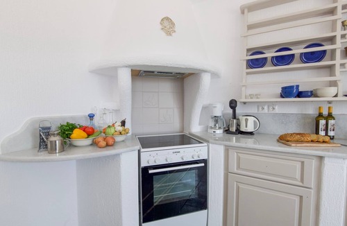Nea Cryssi Akti Villa | Heavenly Paros Villa | Villa Emerald Cove | 4 Bedrooms | Fully Airconditioned