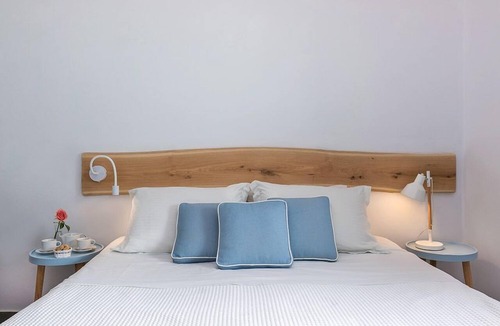 Firostefani Hotel | Helestia Pocket Hotel, Caldera Santorini