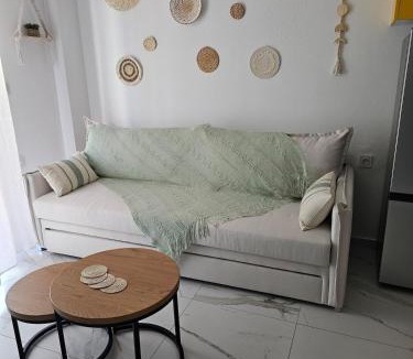 Ofrinion Apartment | Helios Apartment with Pool Access in Erato Complex Paralia Ofriniou