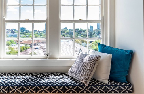 Double Bay Apartment | Heritage Elegance in Harbourside Luxurious Apartment amazing location