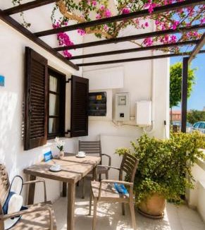Plaka Apartment | Hermes