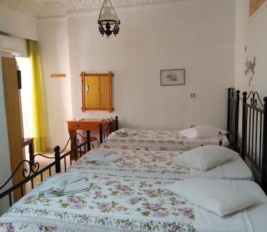 Ermoupoli Apartment | HERMOUPOLI ROOMS