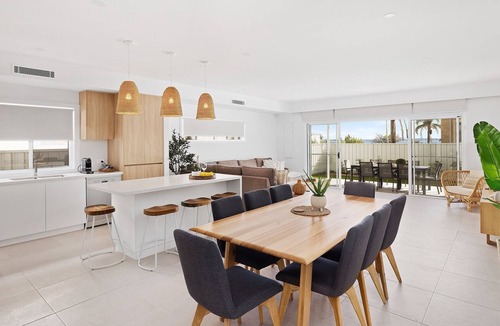 Shoal Bay House | Hideaway 1, 3 Lillian St - stunning water views