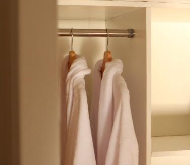 Mapleton Villa | Hideaway Falls - Staggys Cottage