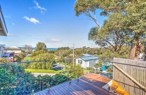Lake Tyers Beach Apartment | High C's - Lake Tyers Beach