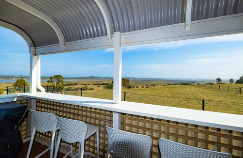 Illowa Cottage | High View Family Cottages