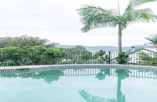 Pretty Beach Central Coast House | Highview House - Wifi, Pool and Views