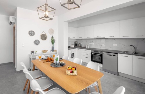 Kolymbia Villa | Hill & Sea View Villa up to 8
